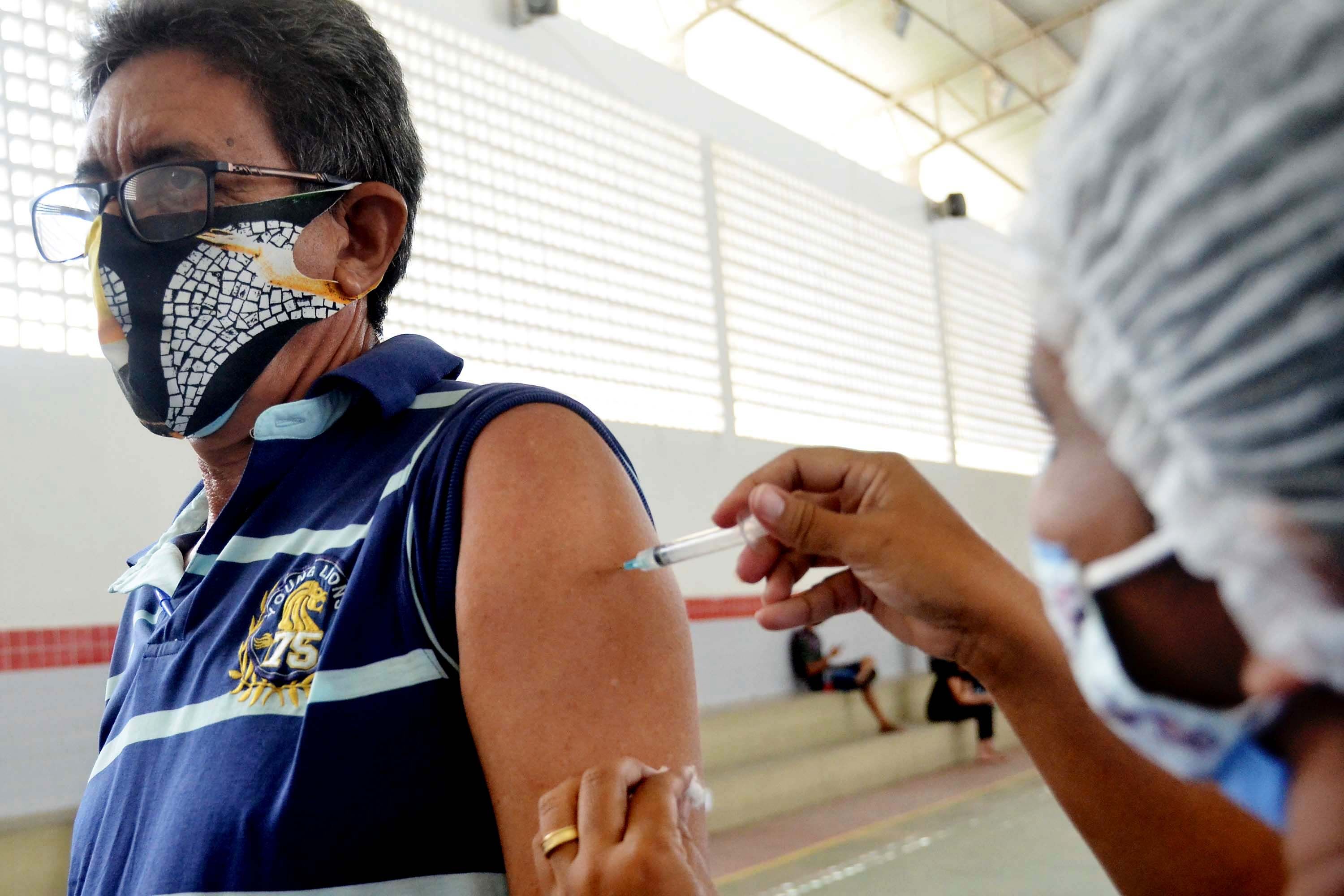 João Pessoa aplica segunda dose da Astrazeneca e Coronavac neste domingo João Pessoa aplica segunda dose da Astrazeneca e Coronavac neste domingo