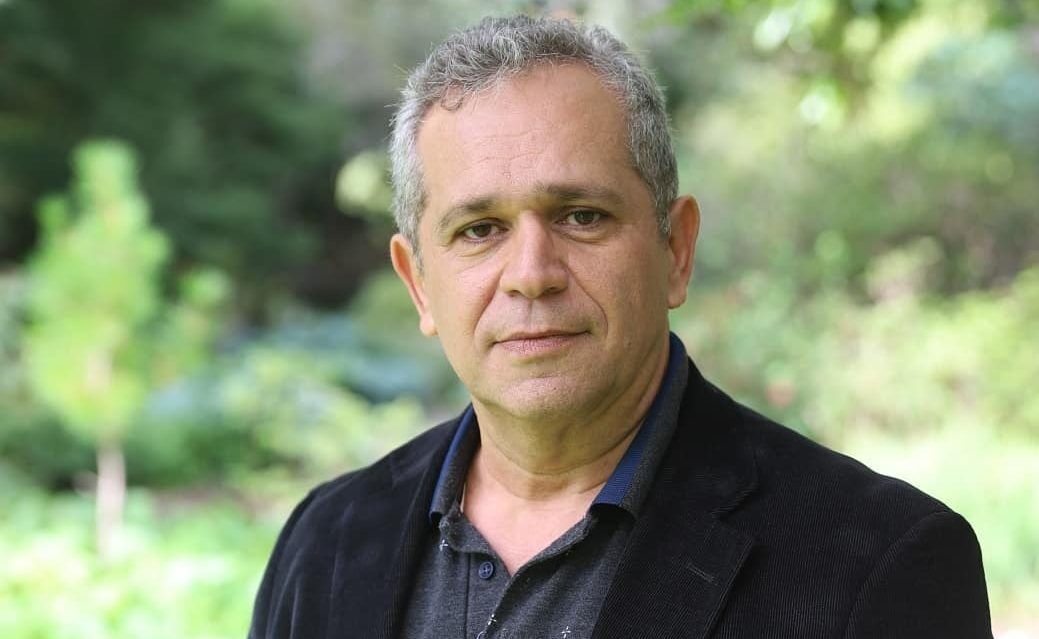 Estudantes fazem "Velório da Intervenção na UFPB" e comemoram fim do mandato do reitor Valdiney Estudantes fazem "Velório da Intervenção na UFPB" e comemoram fim do mandato do reitor Valdiney