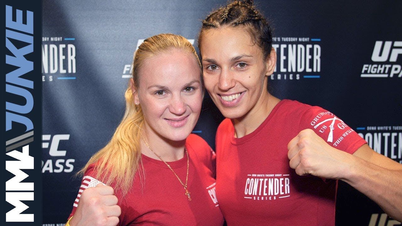 Armas, lutas e natureza: a parceria das inseparáveis irmãs Valentina e Antonina Shevchenko Armas, lutas e natureza: a parceria das inseparáveis irmãs Valentina e Antonina Shevchenko