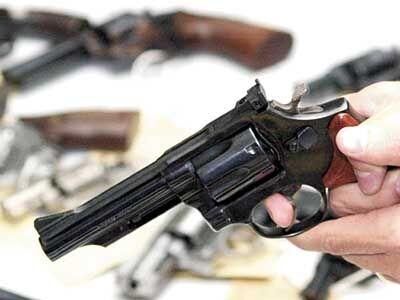 Venda de novas armas bate recorde no País Venda de novas armas bate recorde no País