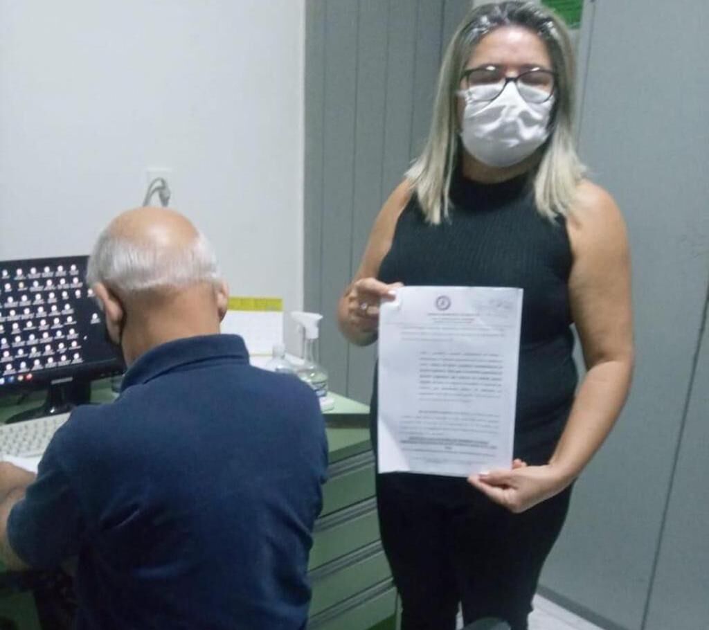 Vereadora de Bayeux pede afastamento de Jefferson Kita da Prefeitura após denúncias de fraude em licitações e informações falsas em processo contra Berg Lima Vereadora de Bayeux pede afastamento de Jefferson Kita da Prefeitura após denúncias de fraude em licitações e informações falsas em processo contra Berg Lima