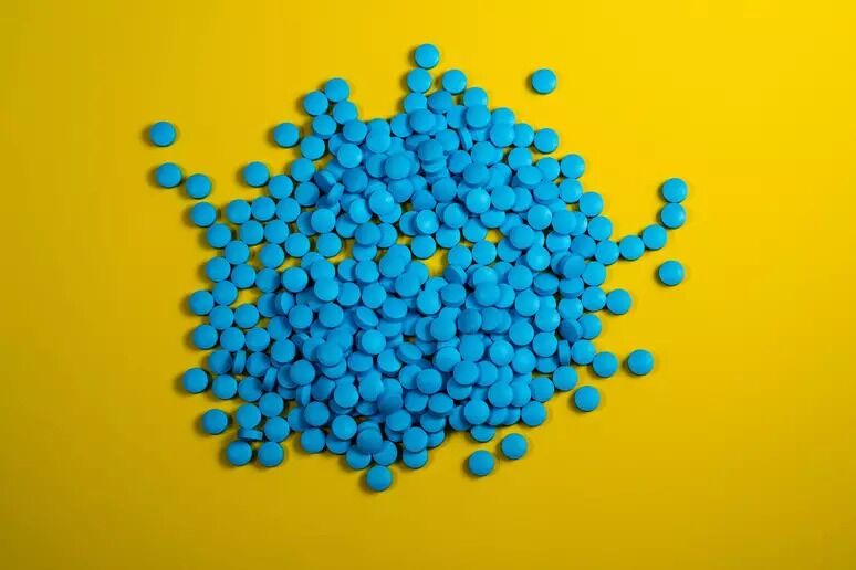 Homem toma o dobro da dose recomendada de Viagra e fica cego de um olho Homem toma o dobro da dose recomendada de Viagra e fica cego de um olho
