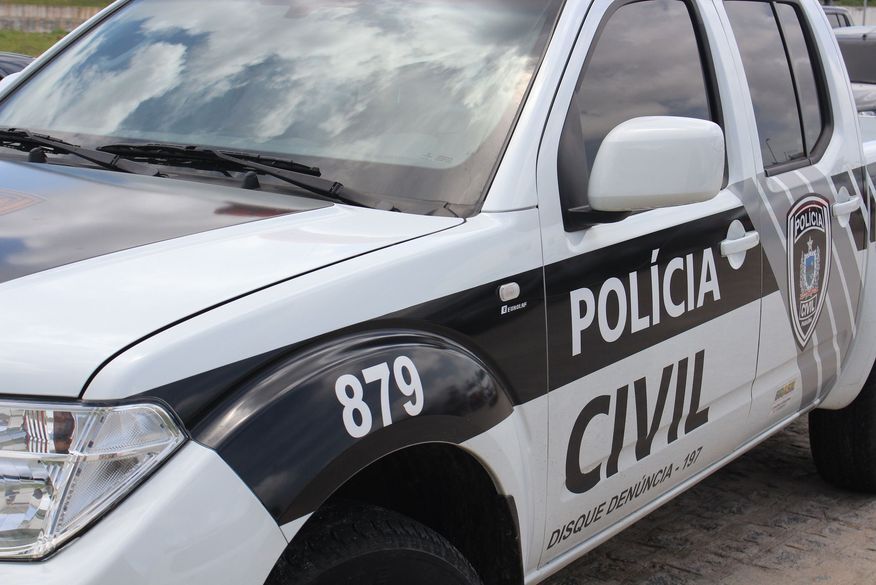 Operação da Polícia Civil prende foragido da Justiça do Rio Grande do Norte suspeito de vários homicídios na Paraíba Operação da Polícia Civil prende foragido da Justiça do Rio Grande do Norte suspeito de vários homicídios na Paraíba