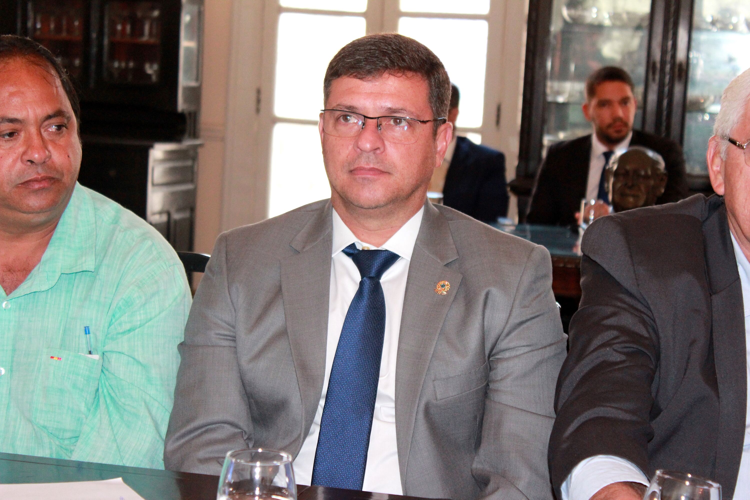 Prefeito de Cabedelo, Vitor Hugo, quer reaproximação com João Azevêdo: "que a gente possa rever nossa parceria" Prefeito de Cabedelo, Vitor Hugo, quer reaproximação com João Azevêdo: "que a gente possa rever nossa parceria"