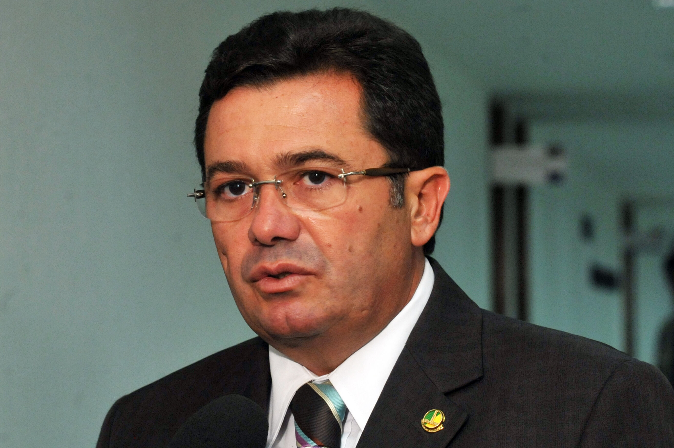 Vitalzinho é alvo de mandado de busca e apreensão em operação da Polícia Federal Vitalzinho é alvo de mandado de busca e apreensão em operação da Polícia Federal