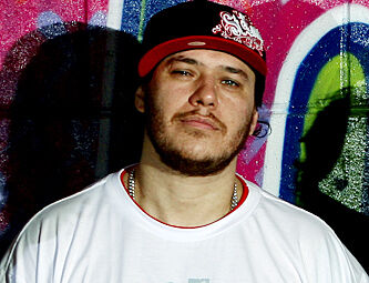 Vocalista do Charlie Brown Jr é encontrado morto em SP