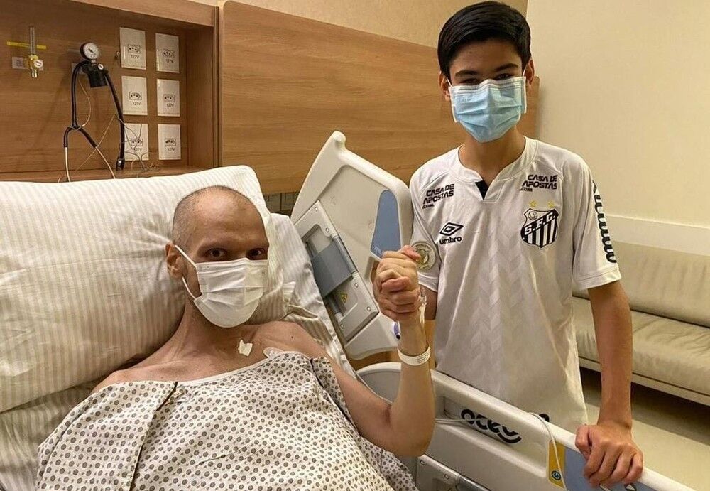 Ato ecumênico por Bruno Covas é realizado no Hospital Sírio-Libanês Ato ecumênico por Bruno Covas é realizado no Hospital Sírio-Libanês