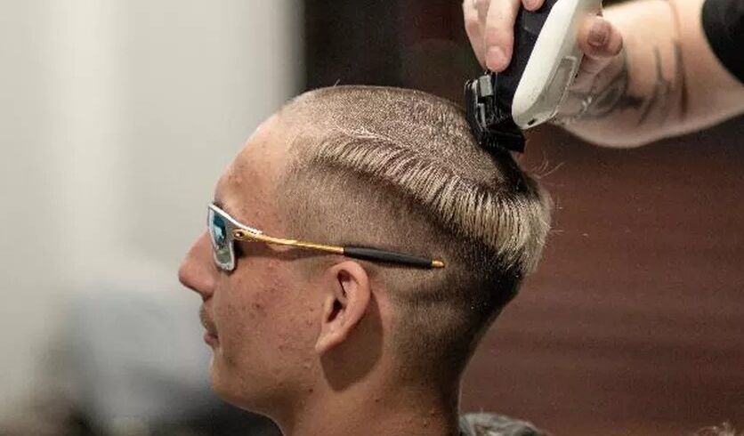 Calvície está na moda? Conheça história por trás do corte de cabelo 'Calvão de Cria' Calvície está na moda? Conheça história por trás do corte de cabelo 'Calvão de Cria'
