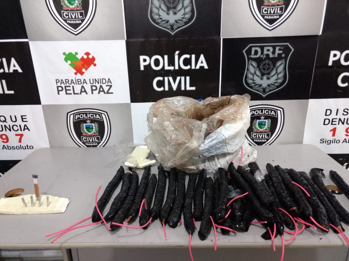 Polícia apreende 31 bananas de dinamite em distrito de Campina Grande