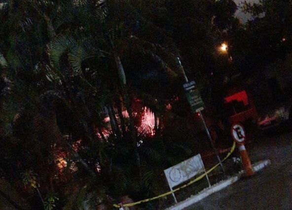 Incêndio atinge Hospital Pedro I e pacientes são removidos para outras unidades de saúde Incêndio atinge Hospital Pedro I e pacientes são removidos para outras unidades de saúde