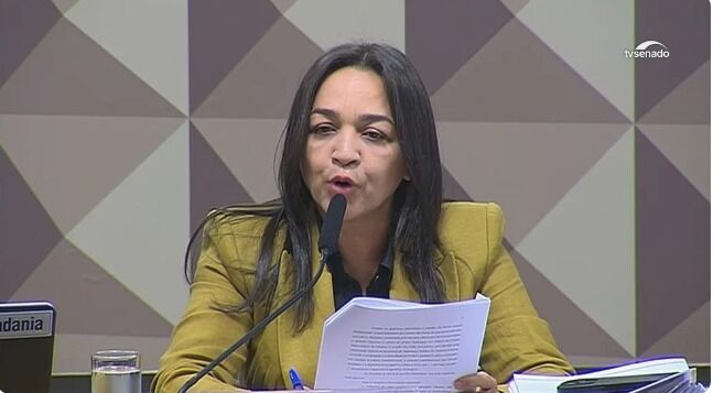 CPI dos Atos Golpistas: relatora pede indiciamento de Bolsonaro, Torres, Cid, Braga Netto e militares CPI dos Atos Golpistas: relatora pede indiciamento de Bolsonaro, Torres, Cid, Braga Netto e militares