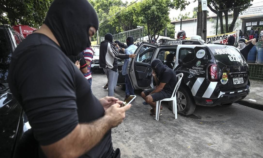 Ceará registra 147 assassinatos desde início da paralisação de PMs Ceará registra 147 assassinatos desde início da paralisação de PMs