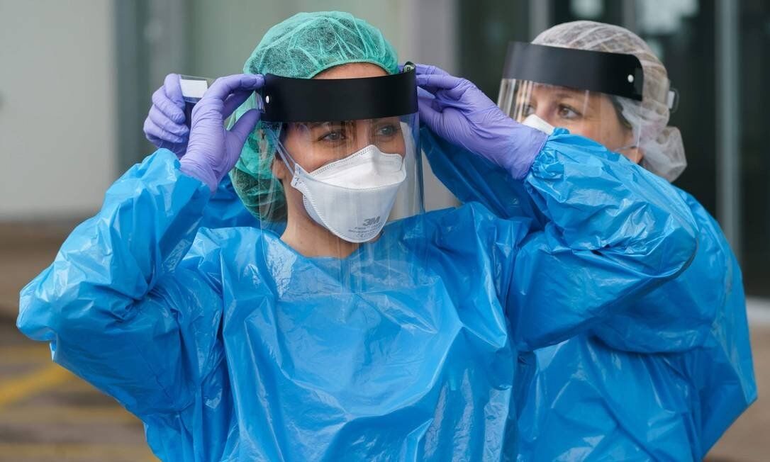 Casos de Covid-19 no mundo ultrapassam 1 milhão; mortos passam de 51 mil Casos de Covid-19 no mundo ultrapassam 1 milhão; mortos passam de 51 mil