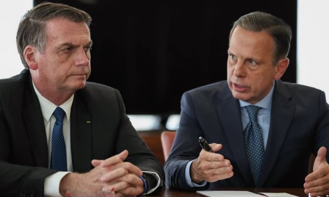 Bolsonaro chama Doria de 'bosta' e Wtizel de 'estrume' em gravação de reunião Bolsonaro chama Doria de 'bosta' e Wtizel de 'estrume' em gravação de reunião