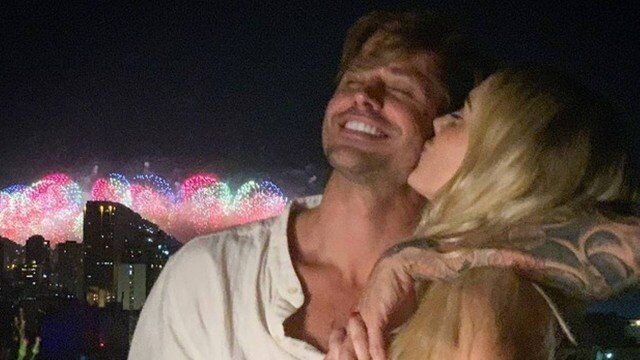 Dado Dolabella assume namoro com prima e procura médico para saber de filhos Dado Dolabella assume namoro com prima e procura médico para saber de filhos