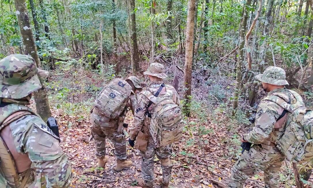 Caso Lázaro: polícia realiza cerco e troca tiros em Cocalzinho de Goiás Caso Lázaro: polícia realiza cerco e troca tiros em Cocalzinho de Goiás