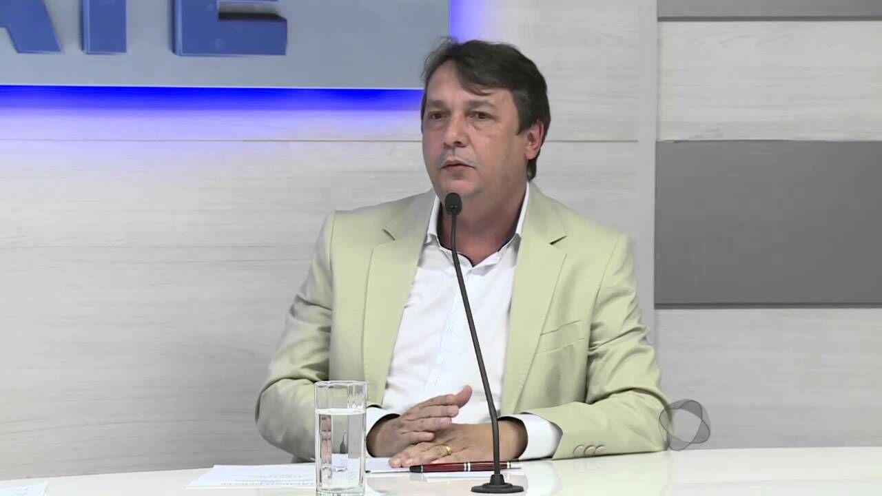 Zennedy Bezerra defende pré-candidatura de Edilma Freire e destaca o trabalho ‘humano e acolhedor’ na pasta da Educação Zennedy Bezerra defende pré-candidatura de Edilma Freire e destaca o trabalho ‘humano e acolhedor’ na pasta da Educação