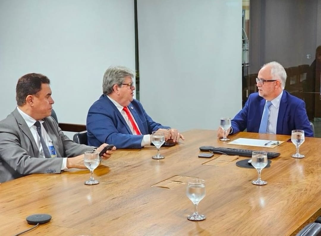 Em Brasília, João Azevêdo estabelece cronograma para iniciar obras do PAC na Paraíba Em Brasília, João Azevêdo estabelece cronograma para iniciar obras do PAC na Paraíba