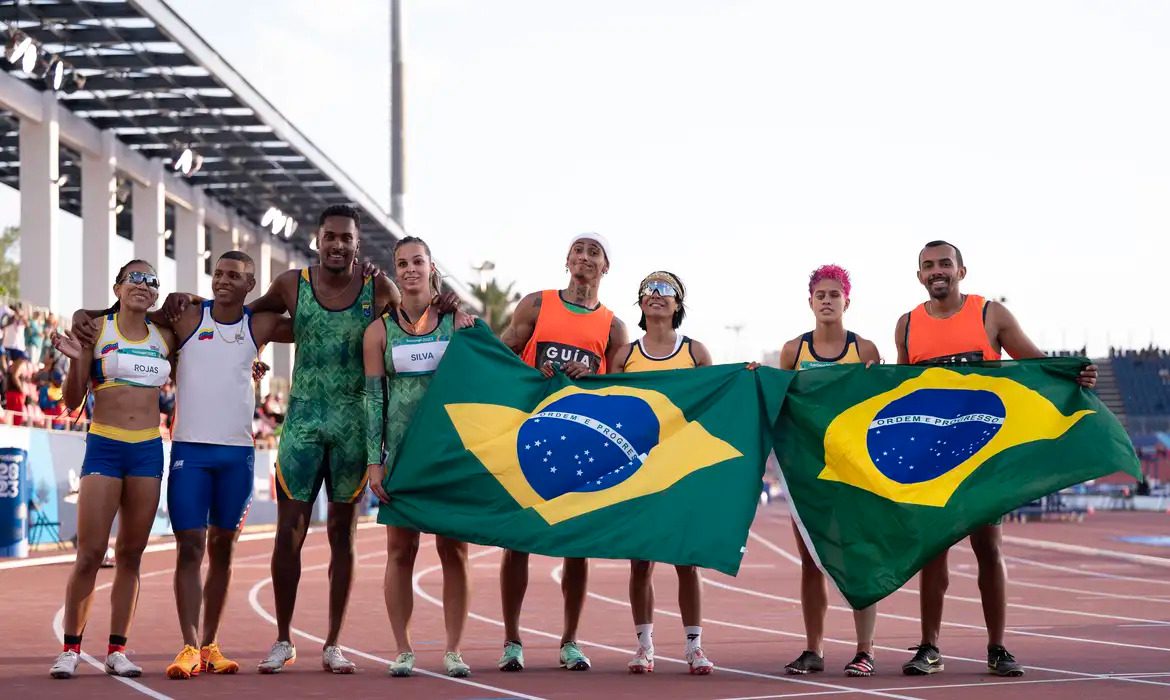 Brasil inicia disputa do atletismo do Parapan com 14 medalhas Brasil inicia disputa do atletismo do Parapan com 14 medalhas
