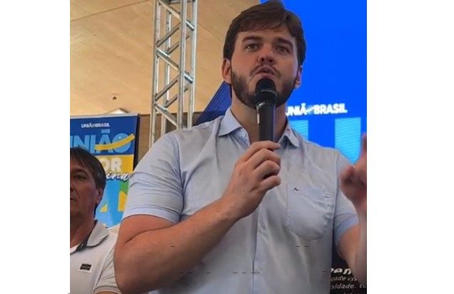 Bruno Cunha Lima fala em “devolver amor e carinho” aos campinense e dá largada na disputa pela reeleição Bruno Cunha Lima fala em “devolver amor e carinho” aos campinense e dá largada na disputa pela reeleição
