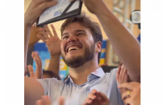 “Certeza que fiz a escolha certa”, diz Bruno Cunha Lima durante evento de filiação ao União Brasil, em Campina Grande “Certeza que fiz a escolha certa”, diz Bruno Cunha Lima durante evento de filiação ao União Brasil, em Campina Grande