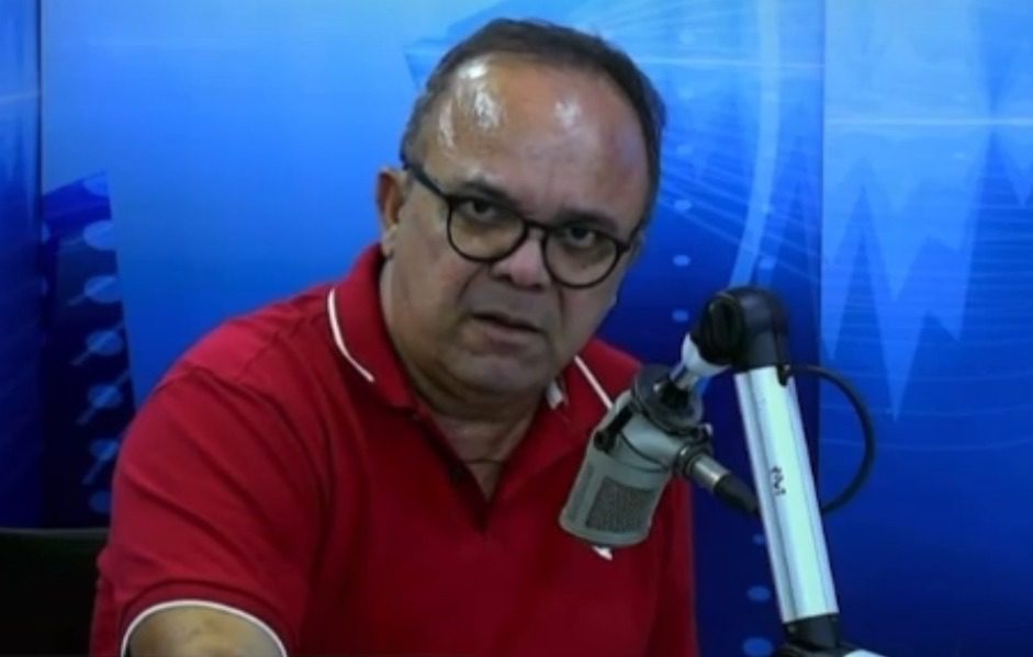 Xilindró: confira "previsão" de Clilson Junior um mês antes do padre Egídio ser preso por desvios de recursos do Hospital Padre Zé Xilindró: confira "previsão" de Clilson Junior um mês antes do padre Egídio ser preso por desvios de recursos do Hospital Padre Zé
