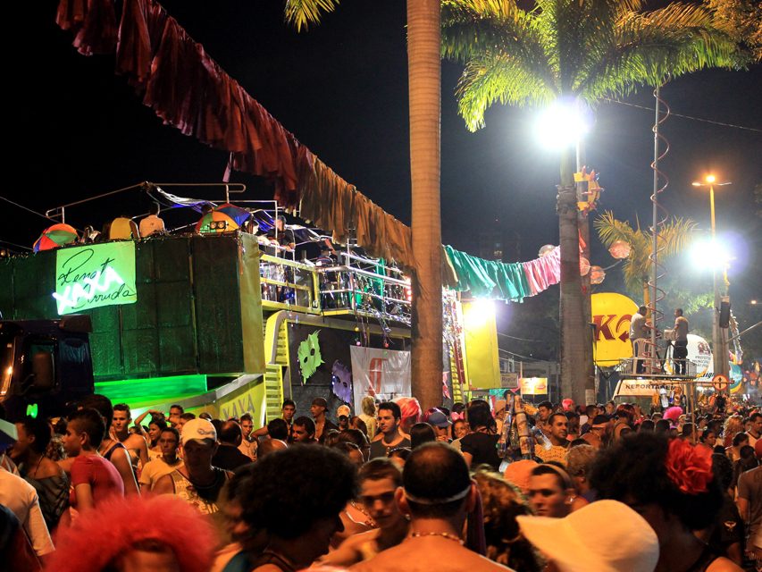 Ministério Público determina que festas de carnaval na Via Folia, em João Pessoa, devem terminar às duas horas da manhã Ministério Público determina que festas de carnaval na Via Folia, em João Pessoa, devem terminar às duas horas da manhã