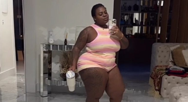 Jojo Todynho exibe nova silhueta após bariátrica, mas assume: 'Tem dia que não consigo comer'