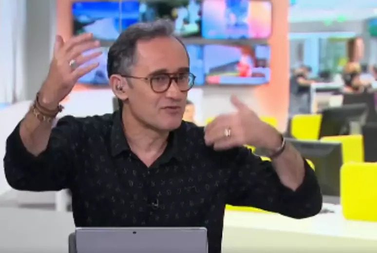 Apresentador do SporTV dá bronca em golpista ao atender ligação ao vivo: 'Oh, picareta'