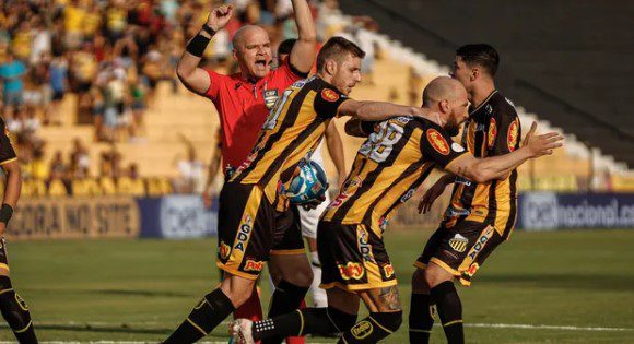 Novorizontino vence o Criciúma, mas resultados não favorecem e time termina a Série B em 5º Novorizontino vence o Criciúma, mas resultados não favorecem e time termina a Série B em 5º
