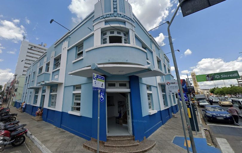 TCE reprova contas da prefeitura de Patos após irregularidades em diversas áreas Prefeitura de Patos, teve contas reprovadas pelo TCE. (Foto: Reprodução/Google Maps)