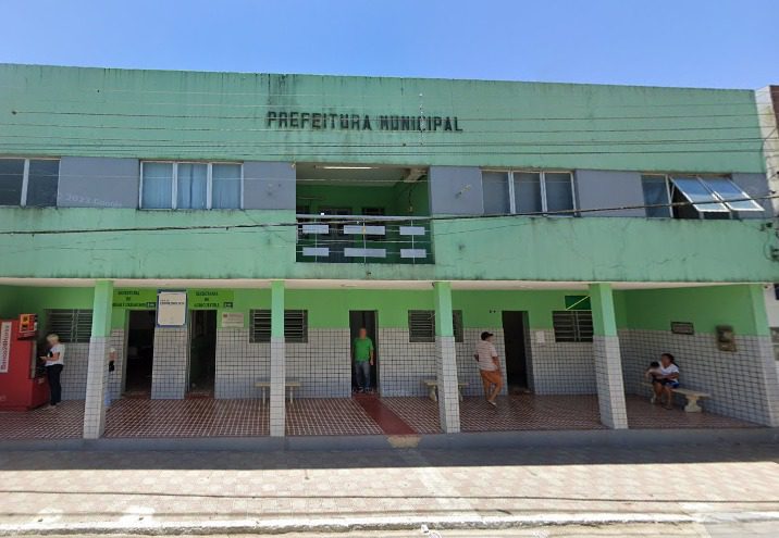Prefeitura de São Sebastião de Lagoa de Roça lança processo seletivo com 35 vagas e salários de R$ 1,7 mil O município de São Sebastião de Lagoa de Roça, na região de Campina Grande, tem uma população de mais de 11 mil habitantes, segundo o IBGE