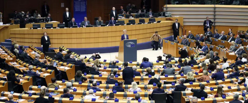 Lei europeia que regula a inteligência artificial pode acelerar discussão no Brasil Lei europeia que regula a inteligência artificial pode acelerar discussão no Brasil