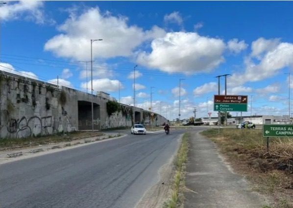 Trecho da BR-230 em Campina Grande segue interditado até segunda-feira para manutenção Trecho da BR-230 em Campina Grande segue interditado até segunda-feira para manutenção
