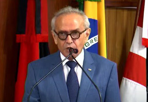 Cícero comemora números da pesquisa Quaest: "Nas nossas pesquisas internas estamos até melhor" Prefeito Cícero Lucena
