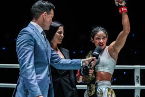 Allycia Rodrigues projeta mudança para o MMA: "Estou ansiosa"