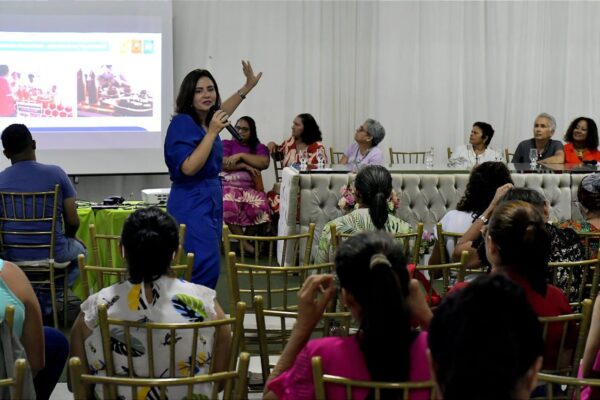 Pollyanna Dutra enfatiza importância do protagonismo feminino nos espaços de poder na Paraíba “É necessário que as mulheres ocupem cargos sociais e políticos no Estado”