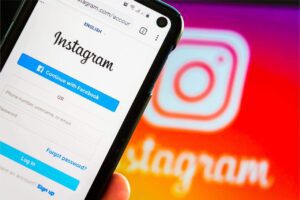 Internautas relatam queda do Instagram e Facebook nesta terça-feira