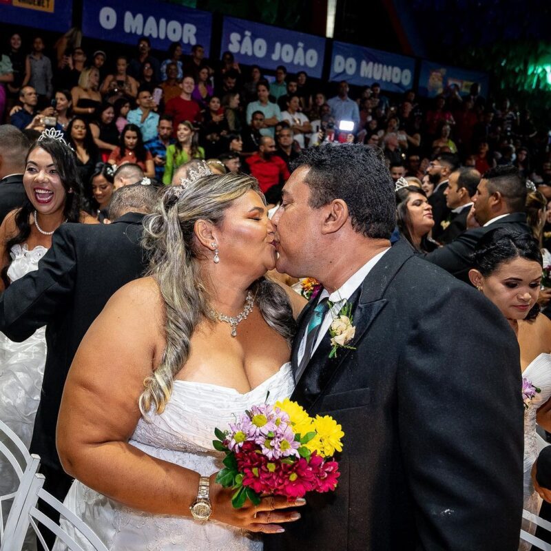 Casais inscritos no Casamento Coletivo do São João de Campina Grande participam de reunião nesta quarta-feira