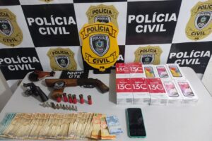 Polícia Civil, Juazeirinho, prisão, apreensão, armas, celulares, munições