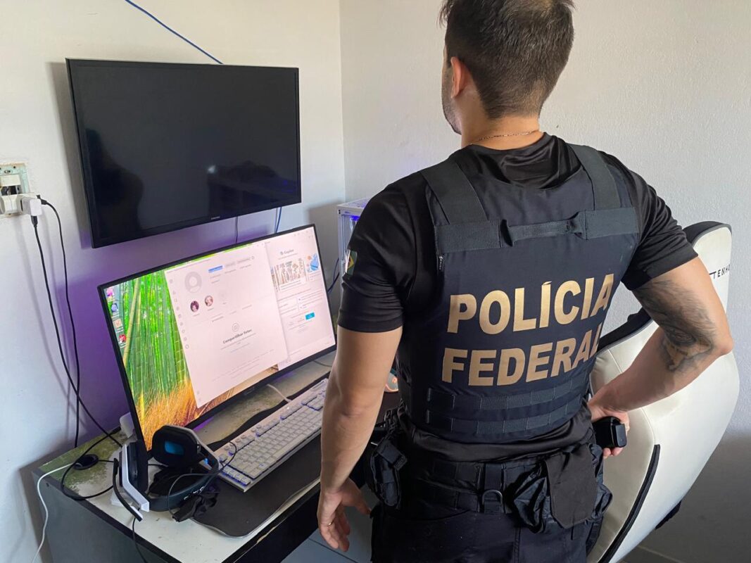 Operação da Polícia Fedral cumpriu mandado em Patos.