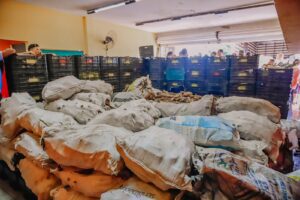 Prefeitura distribui 65 toneladas de alimentos para hospitais, Centros de Assistência Social e Cozinhas Comunitárias em João Pessoa