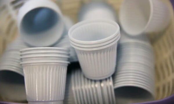 Licitação prevê fornecimento de copos descartáveis em vários tamanhos, no municipio de Aguiar.