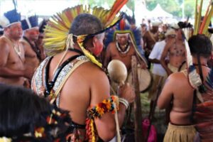 Povos indígenas em evento na Paraíba.
