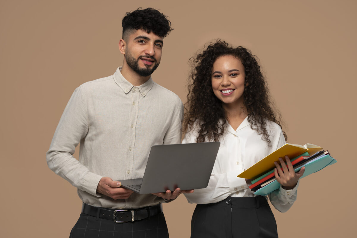 Homens recebem 16,83% a mais que mulheres na Paraíba em 2025 homem, mulher, mercado de trabalho