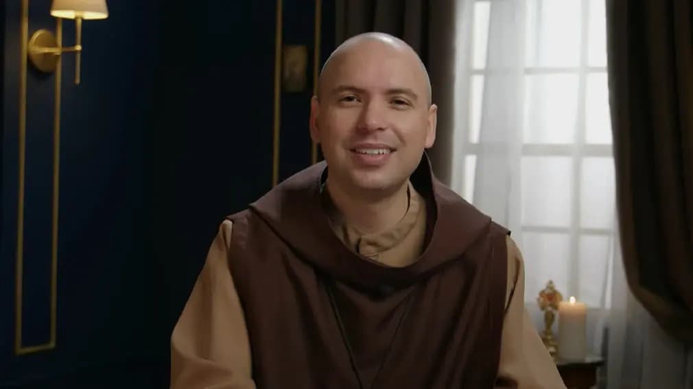 Frei Gilson faz show gratuito hoje na orla de João Pessoa